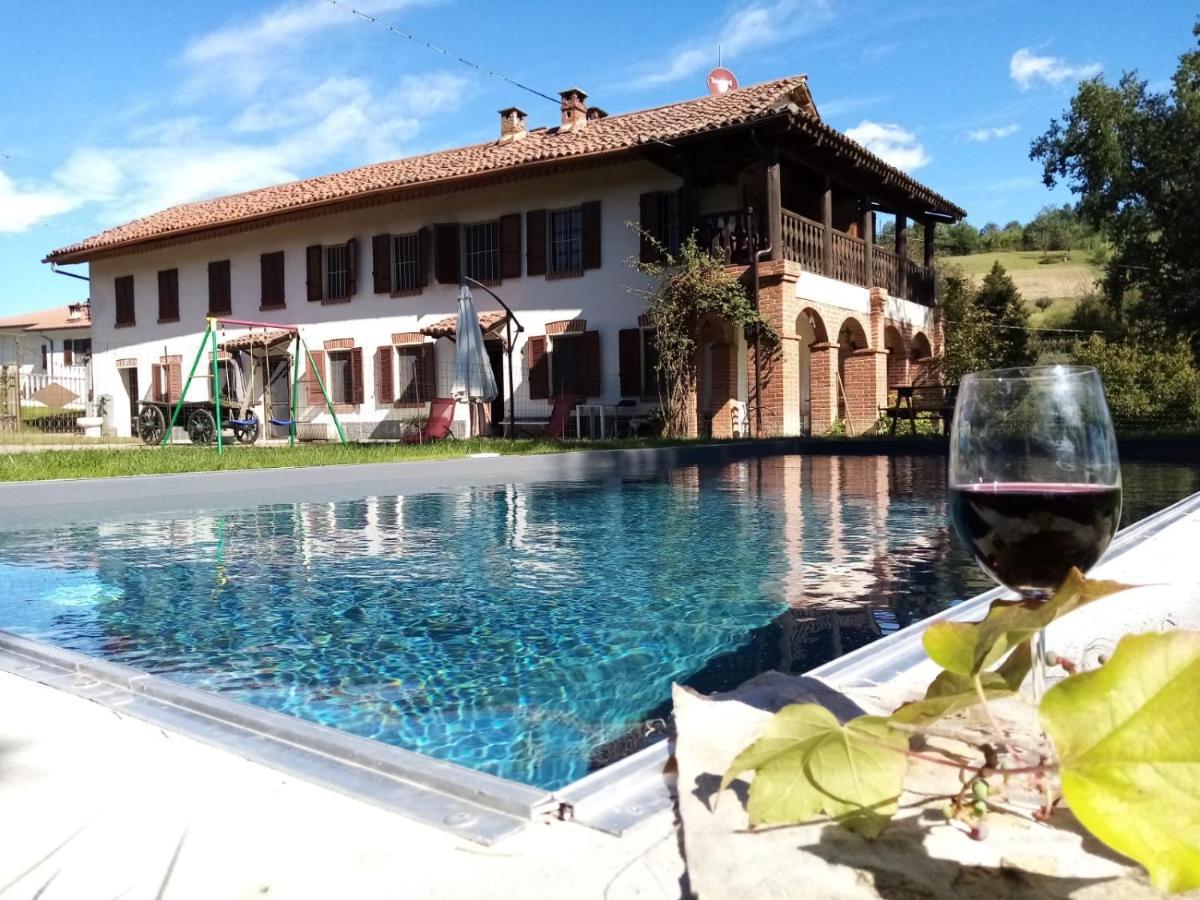 Villa Casa Delle Foglie Sussurranti Asti Exterior foto