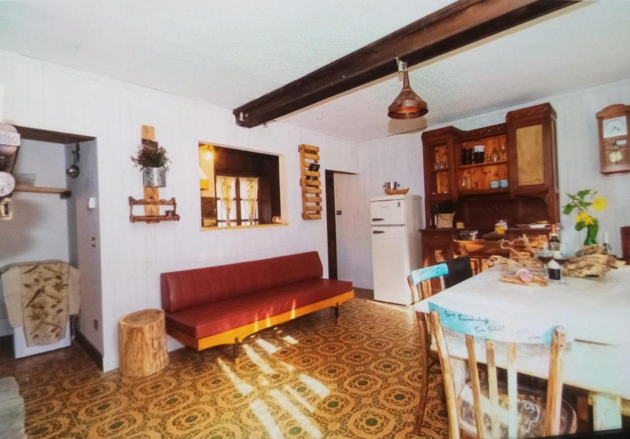 Villa Casa Delle Foglie Sussurranti Asti Exterior foto