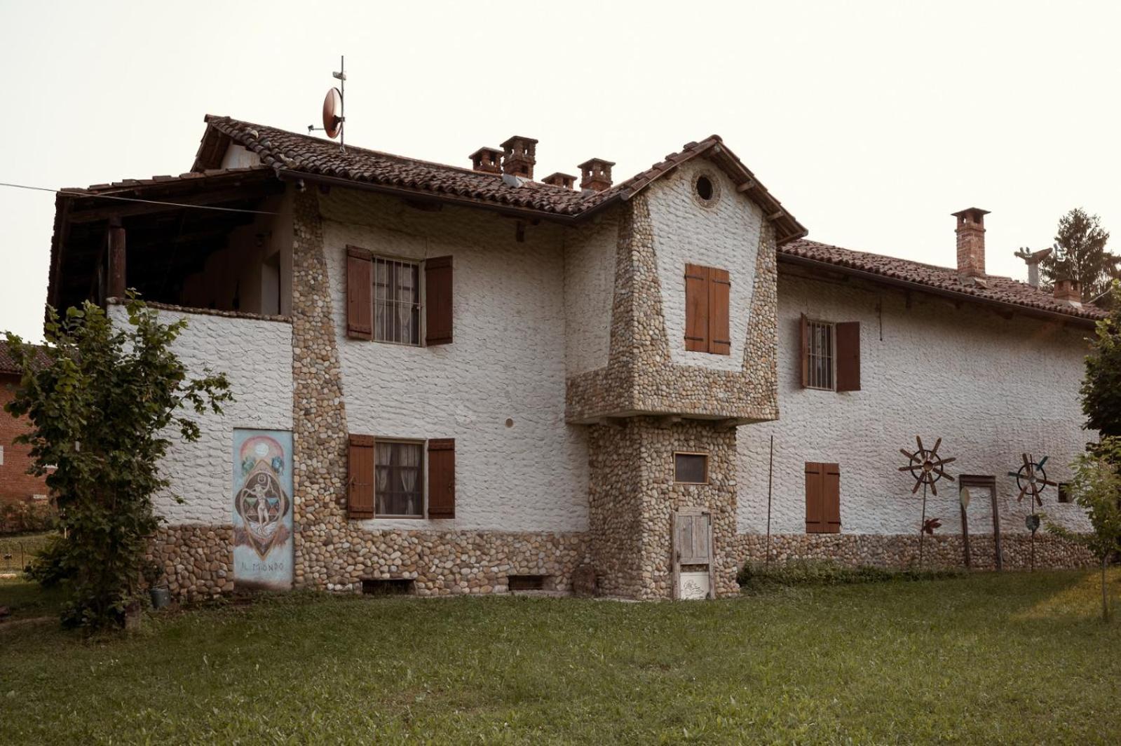 Villa Casa Delle Foglie Sussurranti Asti Exterior foto